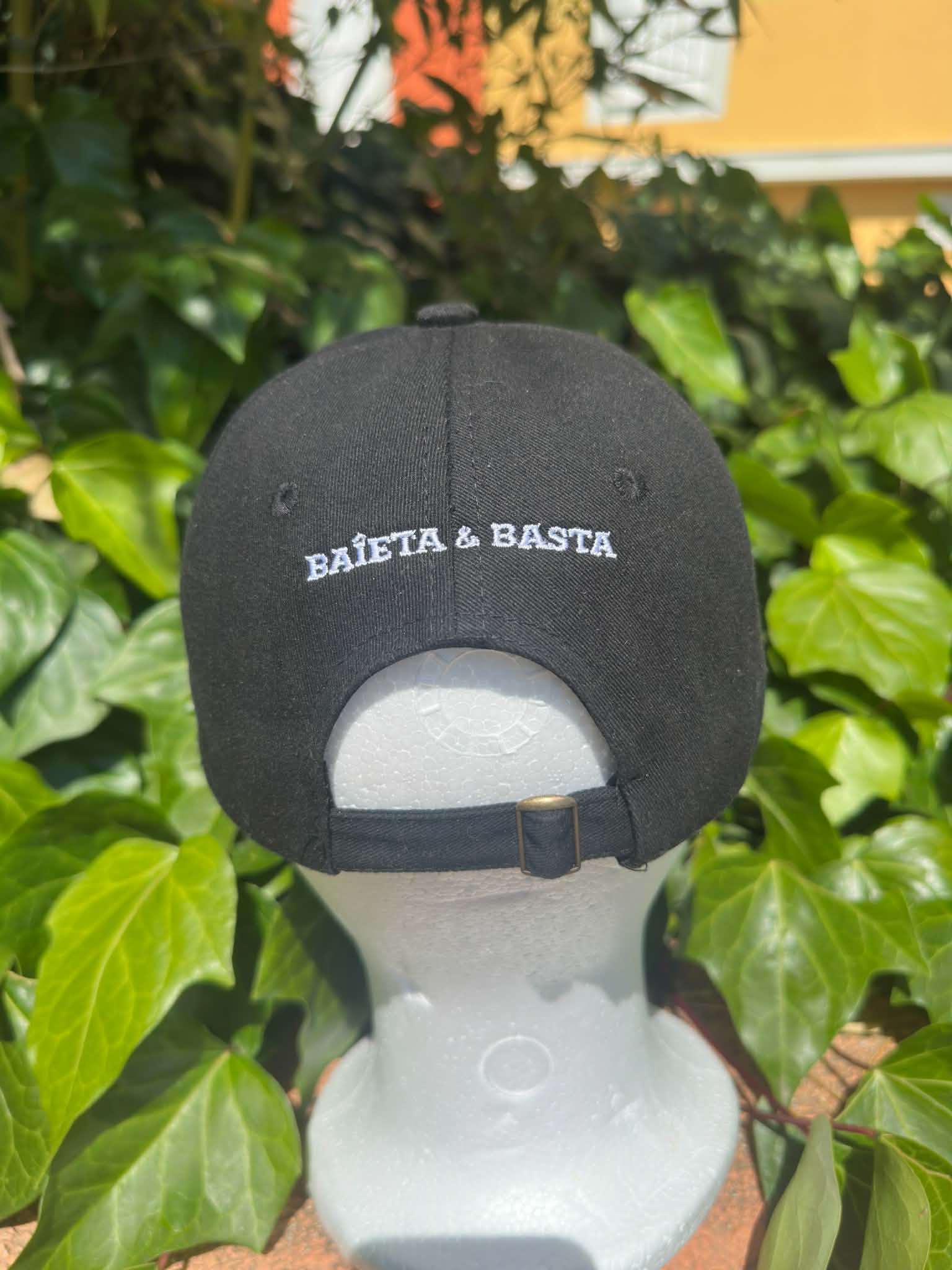 Casquette Brodée NOIRE - NIKAIA